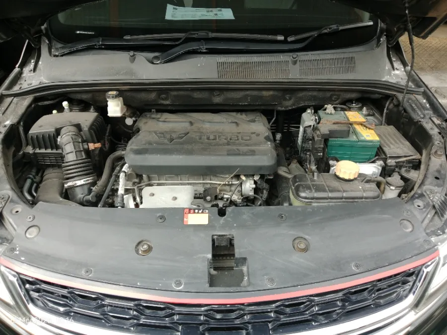 Foto Mobil Bekas Mesin Wuling Cortez 1.5 L T Lux tahun 2022